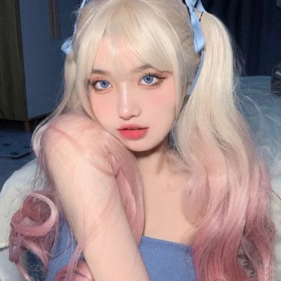 白莲花度假村第二季封面