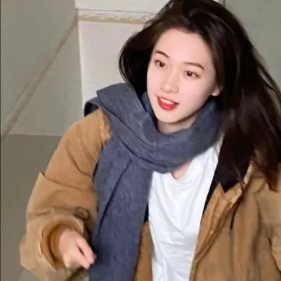 女子学校封面